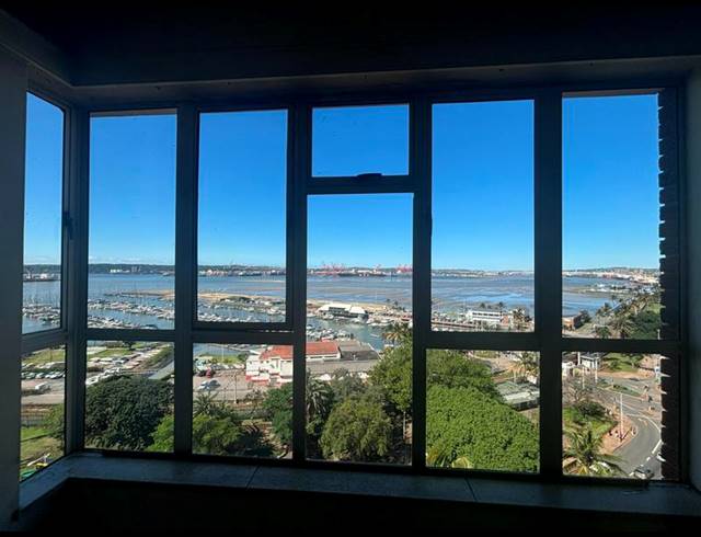2 BEDROOM APARTMENT FOR SALE IN ESPLANADE